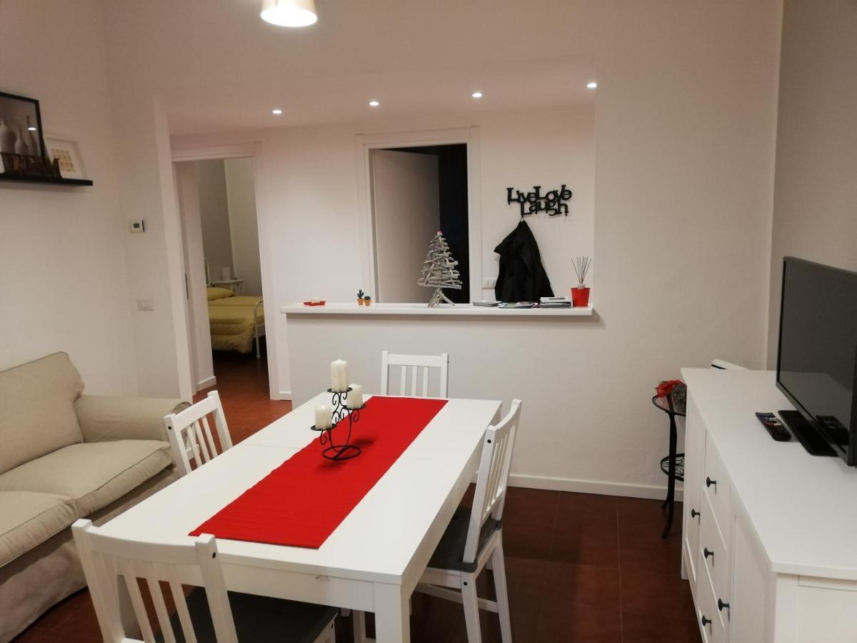 Ferienwohnung Davide & Mary Friendly House Novara Exterior foto